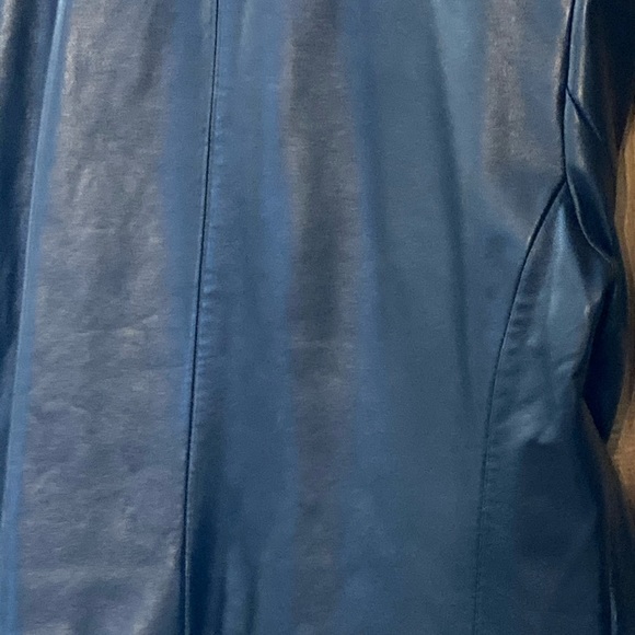 Leather fringed jacket. EUC - Picture 11 of 14